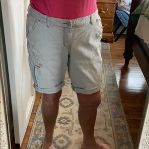 Lane Bryant white/blue striped jeans shorts. 16